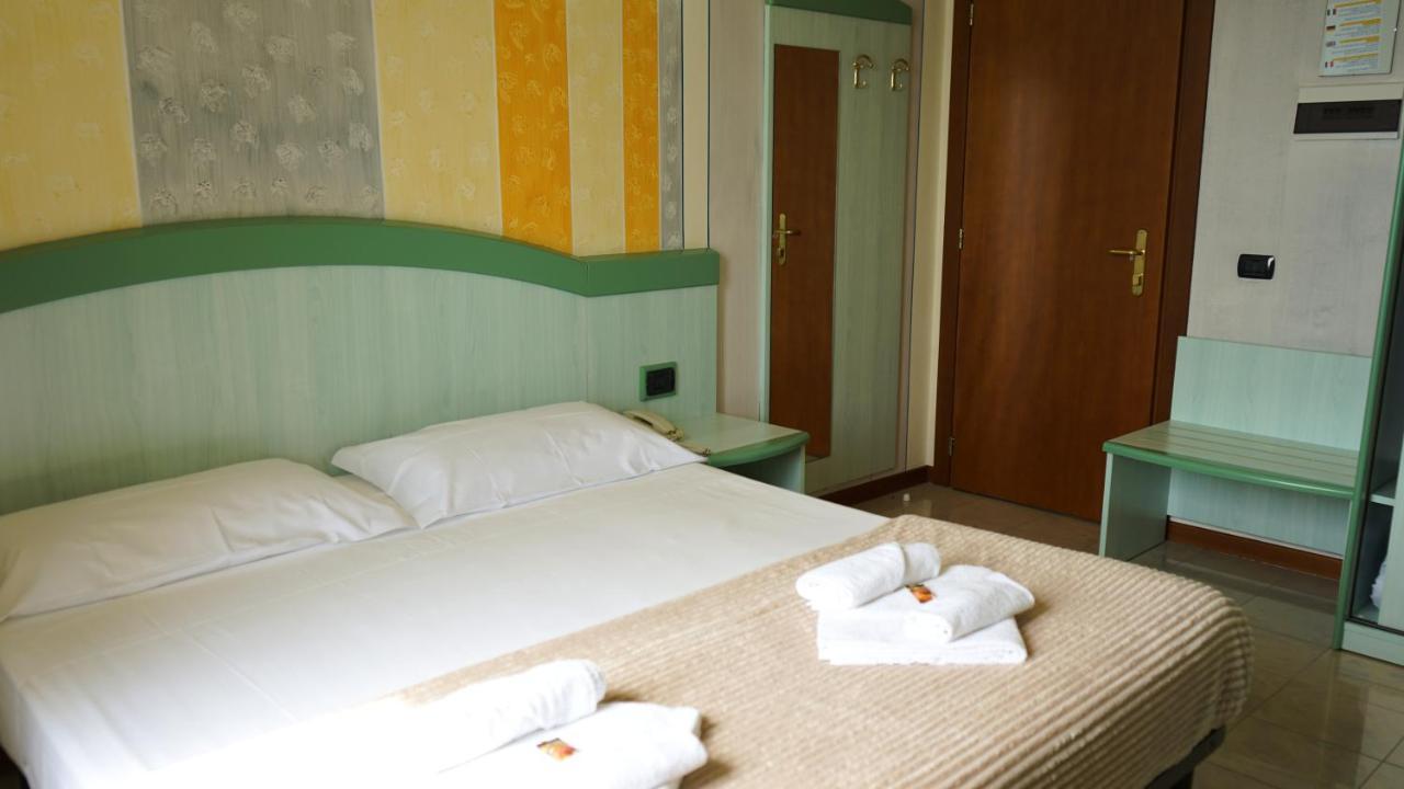 Albergo Bel Soggiorno Oggebio Esterno foto
