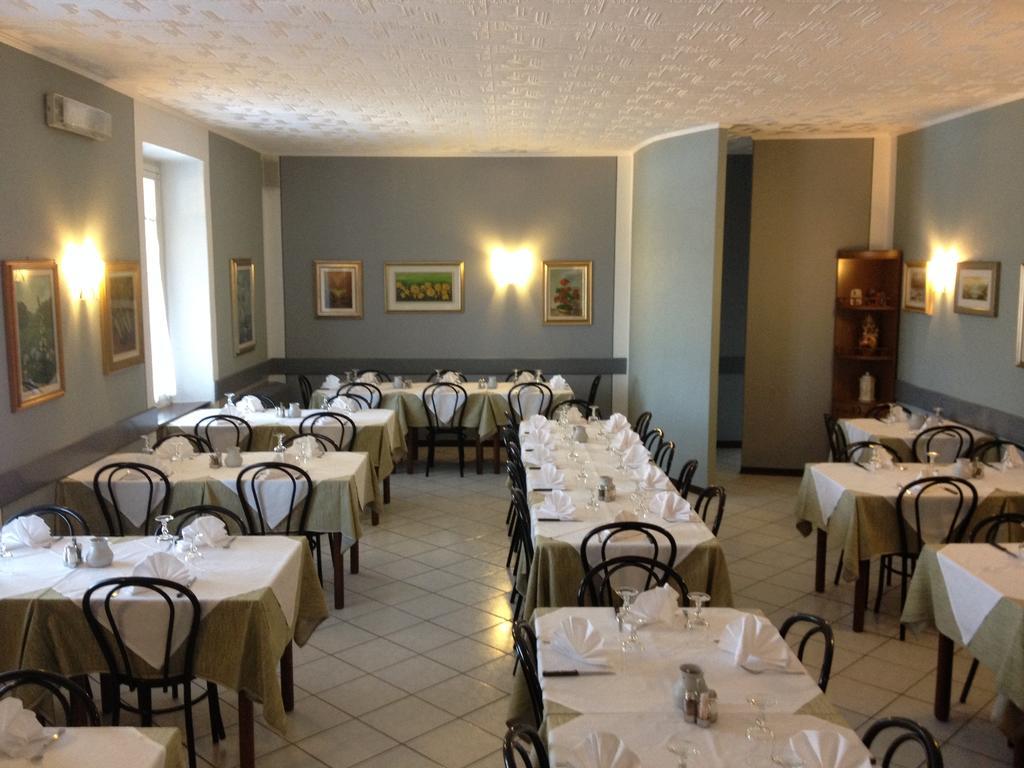 Albergo Bel Soggiorno Oggebio Esterno foto